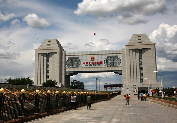呼倫貝爾旅游，國門
