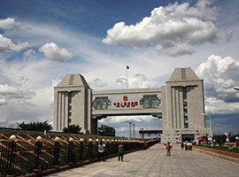 呼倫貝爾旅游，滿洲里國門旅游